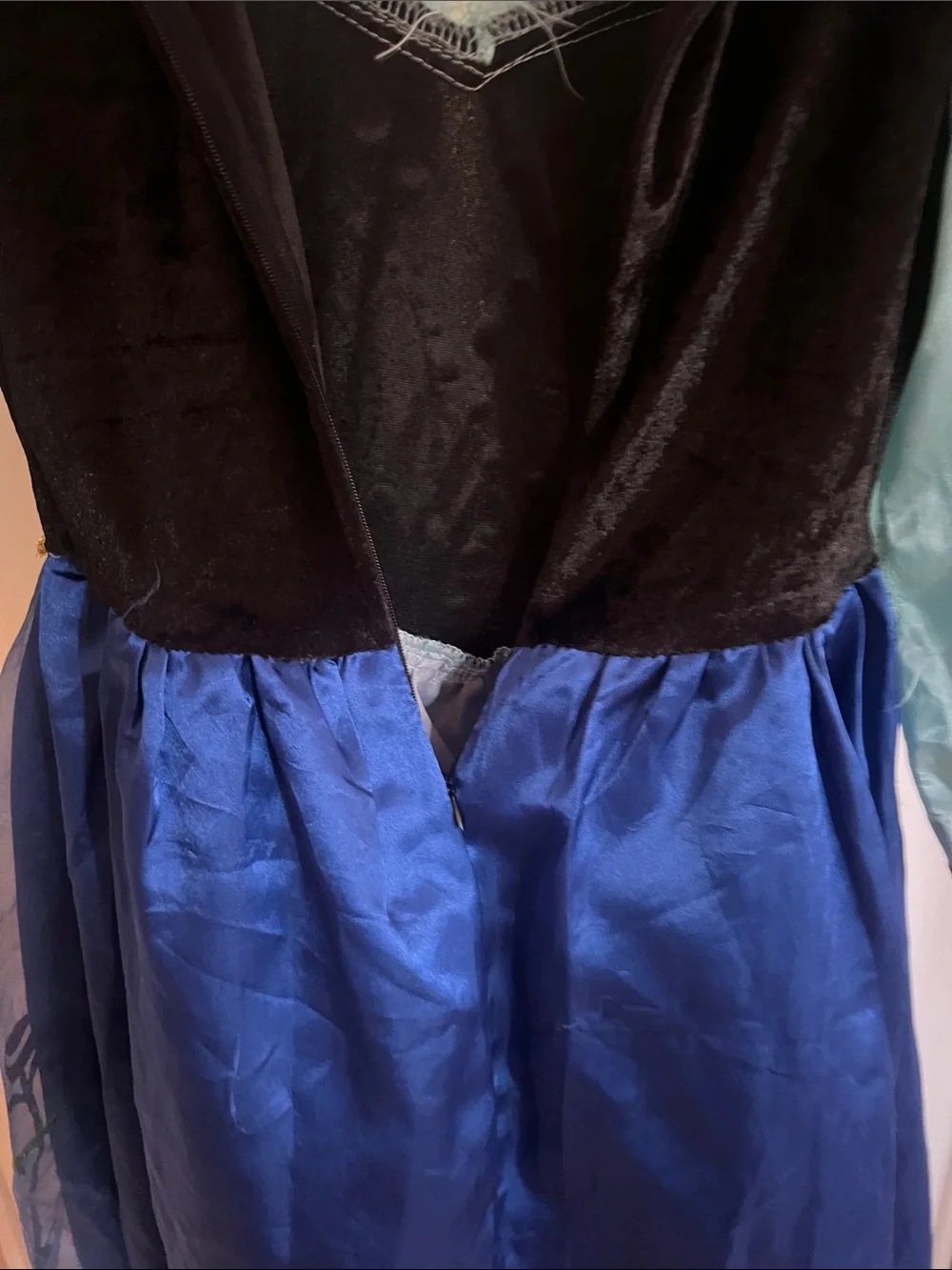 🎃👸🏻Elsa Princess Dress-Up Costume 32 inch long sz 4-6 T